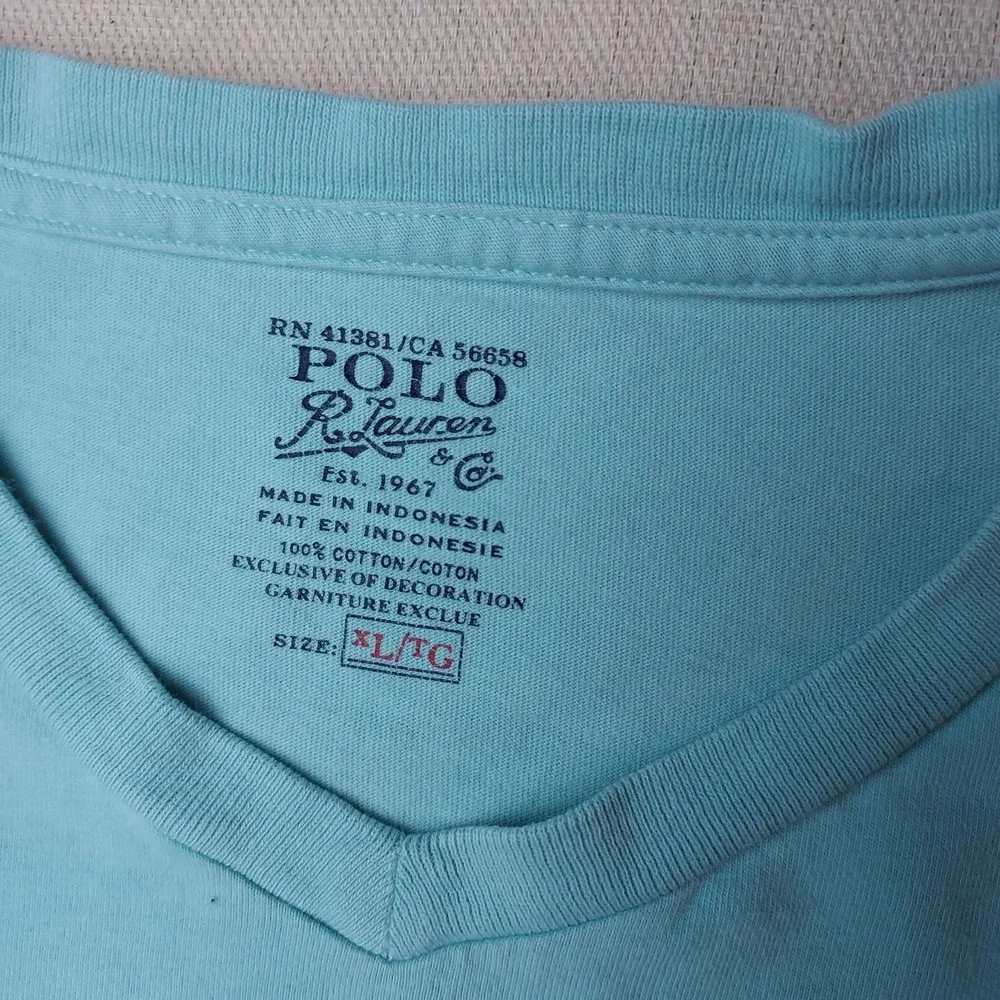 Polo Ralph Lauren Men's XL Blue V Neck T-Shirt Pony Logo Preppy Coastal Classic